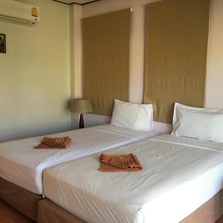 美好时光兰塔海滩度假村【Sha】 Ko Lanta 外观 照片